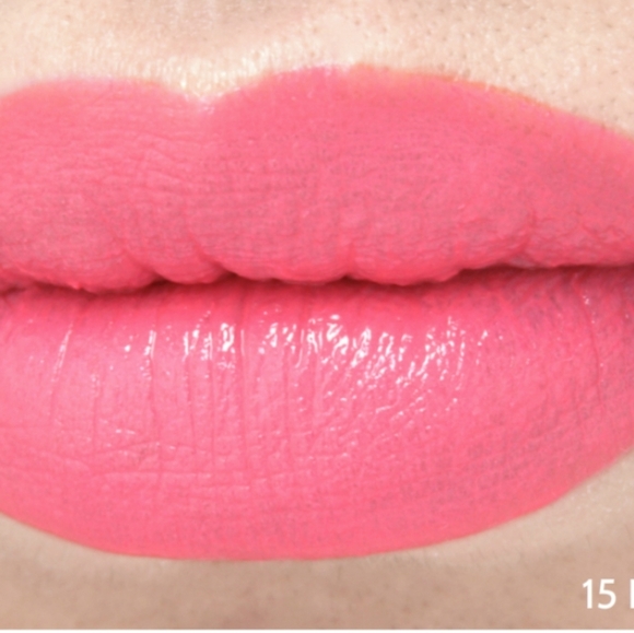 Make up bundle!! - Picture 6 of 7